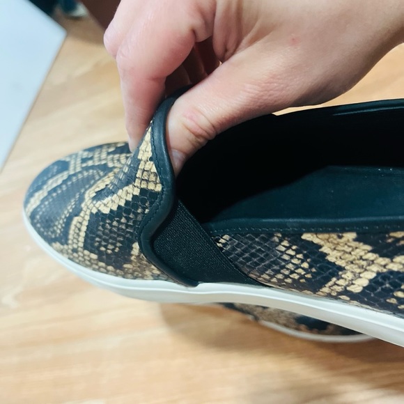 Vince Blair snakeskin embossed leather sneaker size 9.5 - Picture 5 of 7